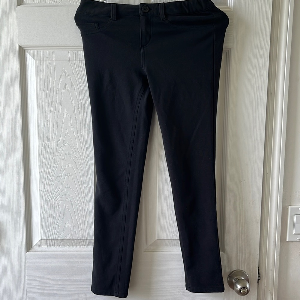 Girls pants never worn